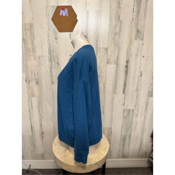 Blue Crewneck - Picture 5 of 7